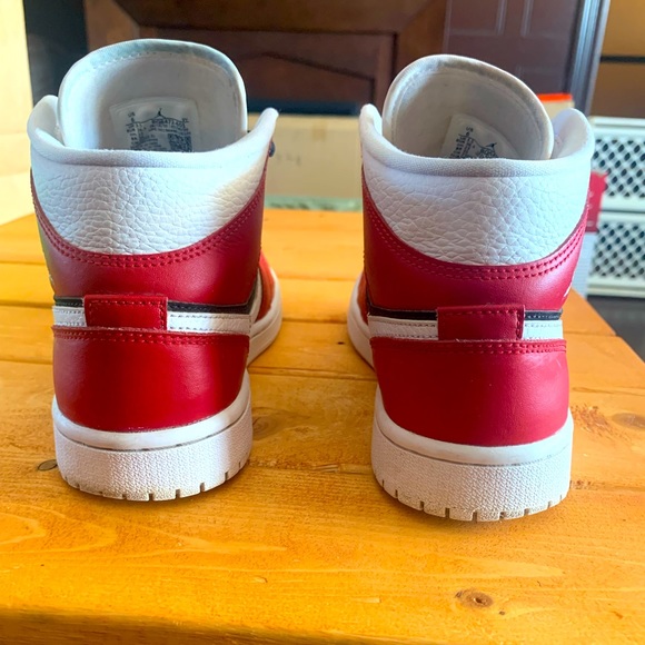 JORDAN 1 - Picture 4 of 4